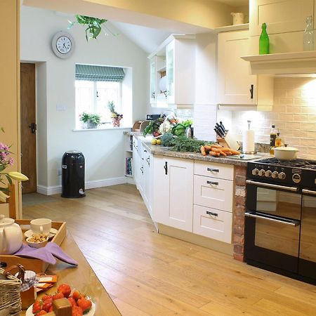 Pond View Cottage Brantingham Екстер'єр фото